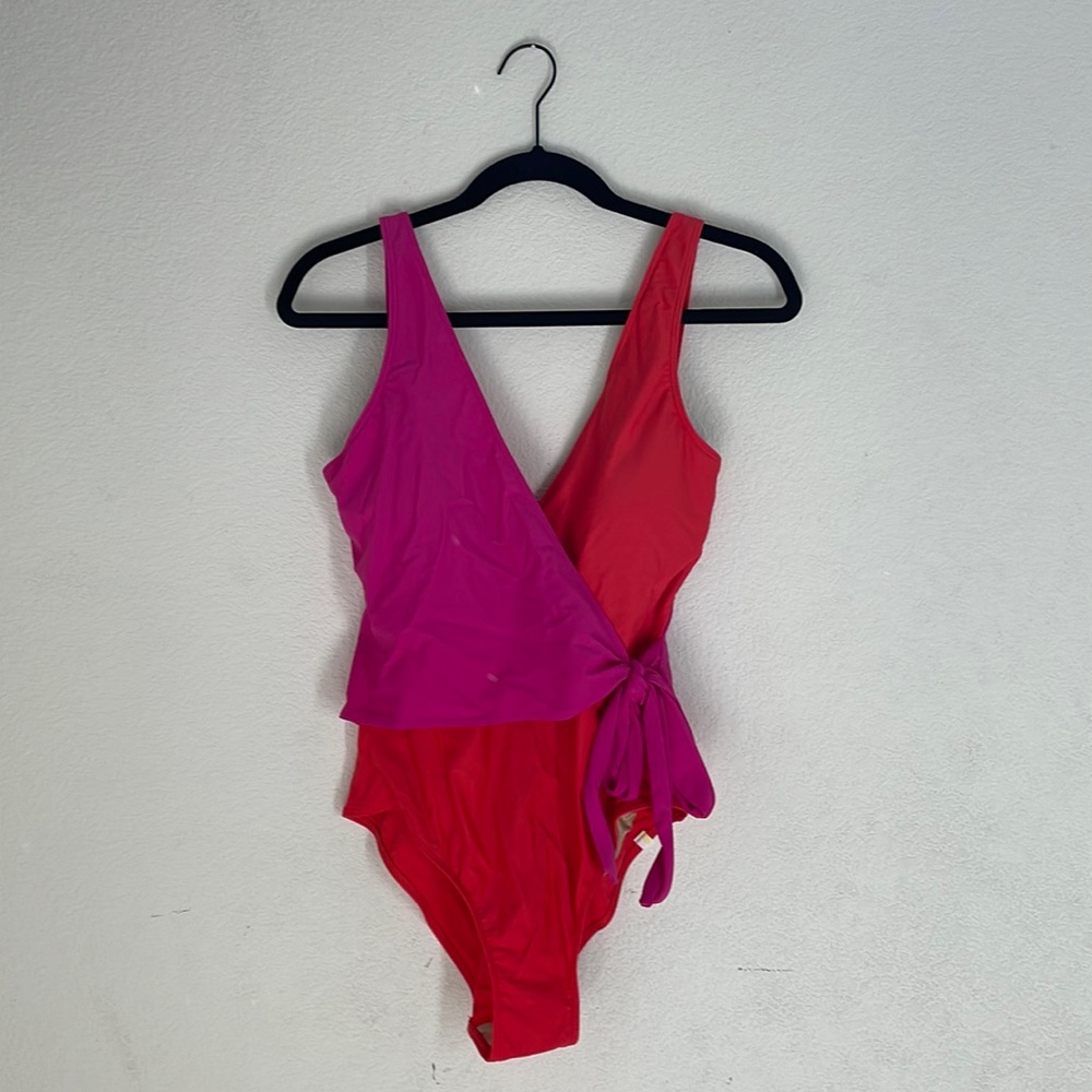 Summersalt the Perfect Wrap One-Piece bathing suit in Hibiscus and Grapefruit